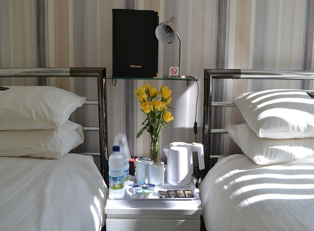 White Rose Guest House Tenby Quarto foto