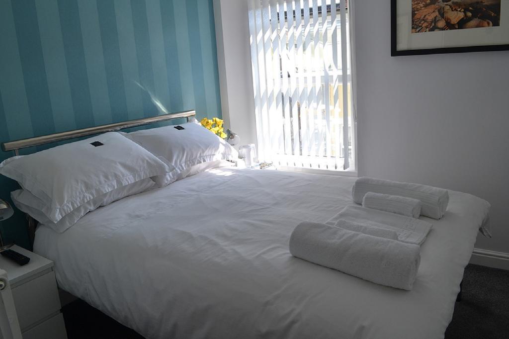 White Rose Guest House Tenby Quarto foto
